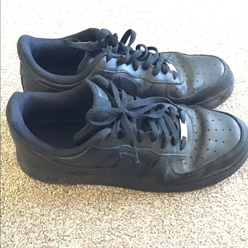 Men’s Nike Air Force one - Picture 2 of 4